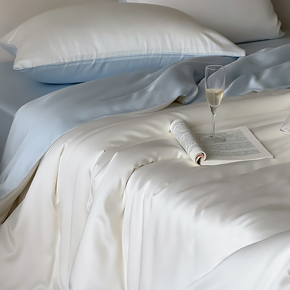 Liv-Esthete 100% Silk Duvet Co - Skincare Skin 1004 评论和价格