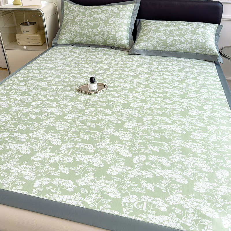 Elegant Floral Pattern Soft Sk - Skincare Skin 1004 评论和价格